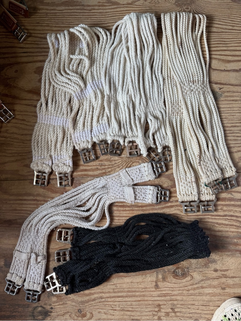 Lot of string girths